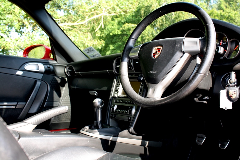 Porsche 997 C2 3.6 manual Coupe