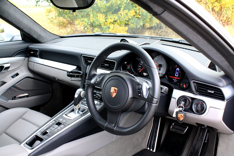 Porsche 991 C2 S 3.8 PDK Coupe