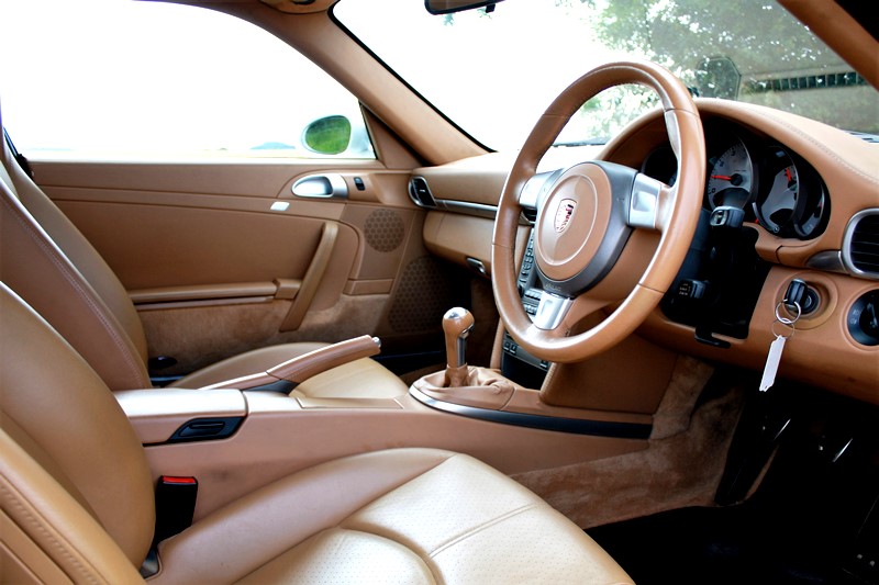 Porsche 997  Carrera 3.8 C2 S coupe